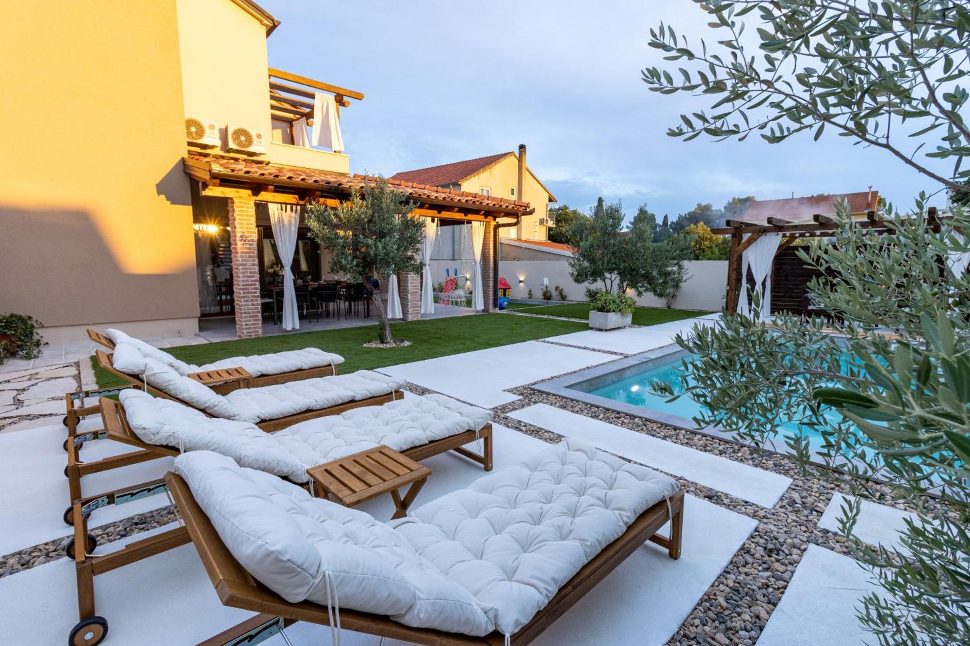 Holiday Home Silencio Biograd Biograd Na Moru Exterior photo